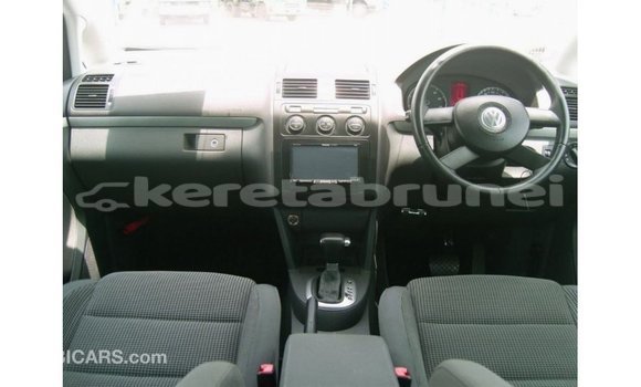 Buy Import Volkswagen Touran Other Car in Import - Dubai in Belait Buy Import Volkswagen Touran Other Car in Import - Dubai in Belait