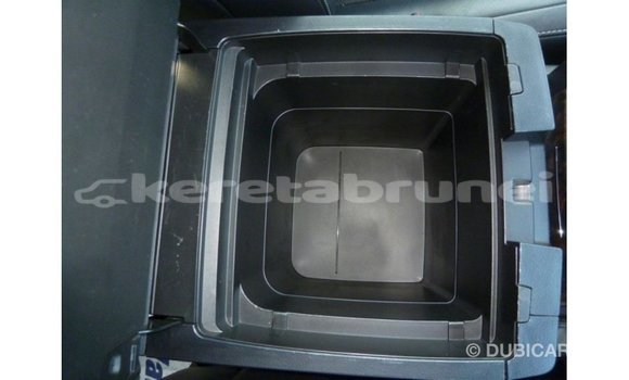 Buy Import Toyota Land Cruiser White Car in Import - Dubai in Belait Buy Import Toyota Land Cruiser White Car in Import - Dubai in Belait