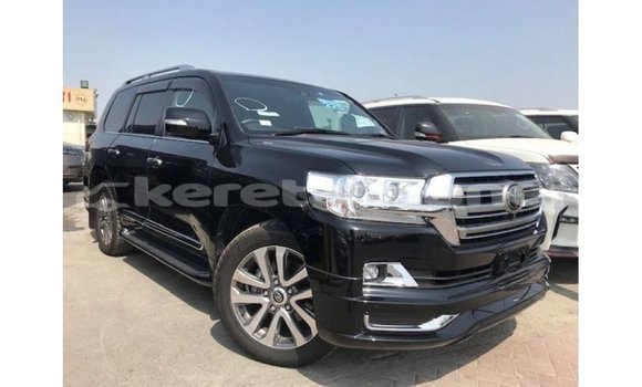 Buy Import Toyota Land Cruiser Black Car in Import - Dubai in Belait Buy Import Toyota Land Cruiser Black Car in Import - Dubai in Belait