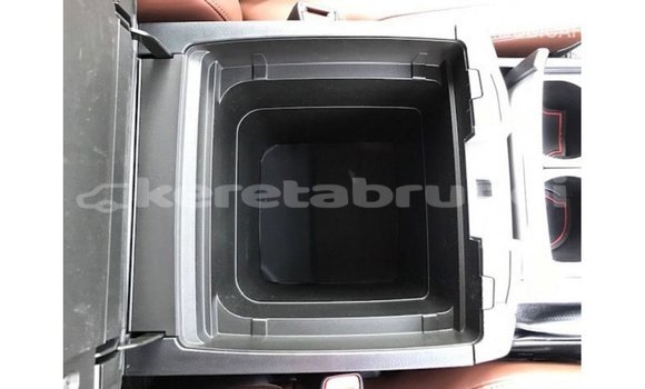 Buy Import Toyota Land Cruiser Black Car in Import - Dubai in Belait Buy Import Toyota Land Cruiser Black Car in Import - Dubai in Belait