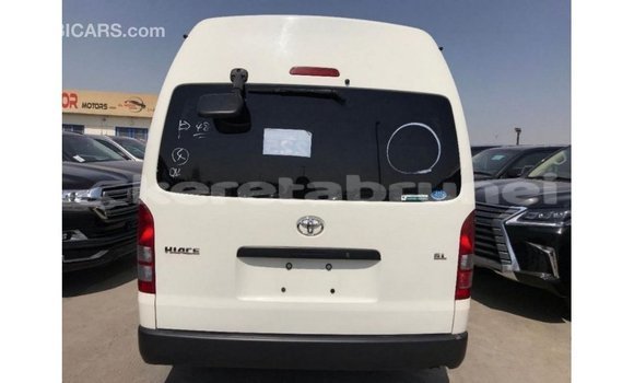 Buy Import Toyota Hiace White Car in Import - Dubai in Belait Buy Import Toyota Hiace White Car in Import - Dubai in Belait