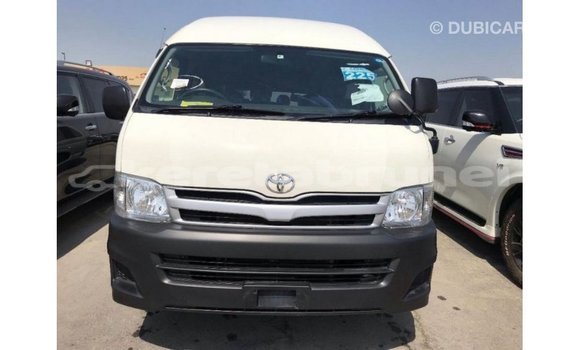 Buy Import Toyota Hiace White Car in Import - Dubai in Belait Buy Import Toyota Hiace White Car in Import - Dubai in Belait