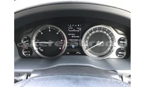 Buy Import Toyota Land Cruiser White Car in Import - Dubai in Belait Buy Import Toyota Land Cruiser White Car in Import - Dubai in Belait