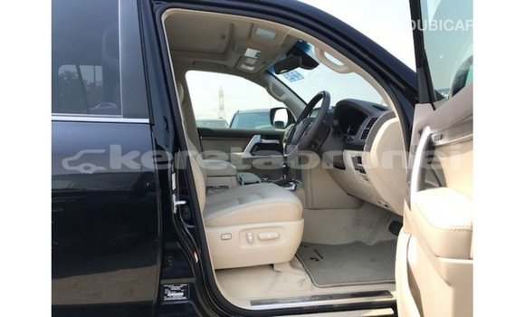Buy Import Toyota Land Cruiser Black Car in Import - Dubai in Belait Buy Import Toyota Land Cruiser Black Car in Import - Dubai in Belait