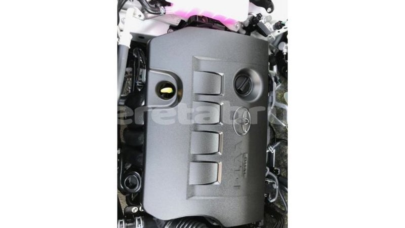 Big with watermark toyota hiace belait import dubai 2750