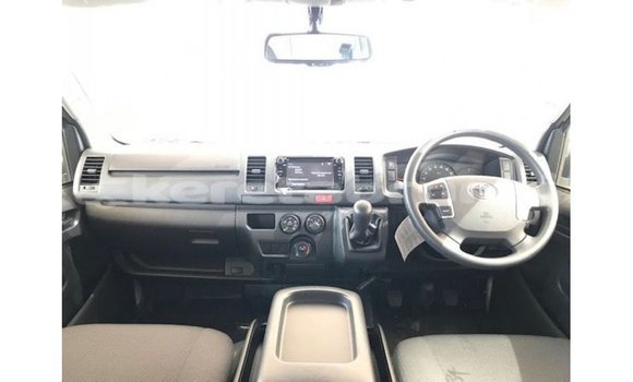 Buy Import Toyota Hiace White Car in Import - Dubai in Belait Buy Import Toyota Hiace White Car in Import - Dubai in Belait