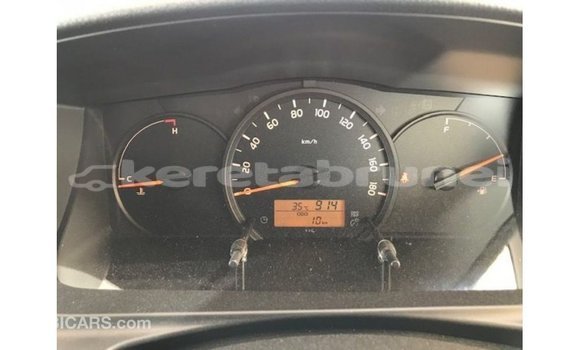 Buy Import Toyota Hiace White Car in Import - Dubai in Belait Buy Import Toyota Hiace White Car in Import - Dubai in Belait