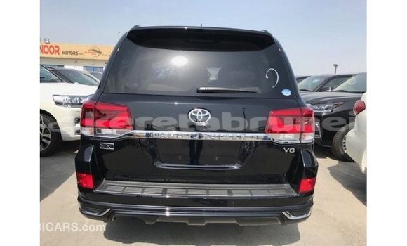 Buy Import Toyota Land Cruiser Black Car in Import - Dubai in Belait Buy Import Toyota Land Cruiser Black Car in Import - Dubai in Belait
