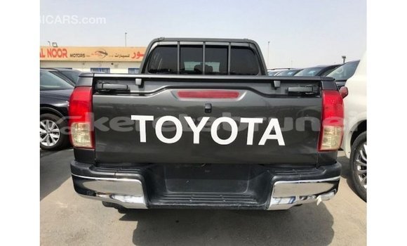 Buy Import Toyota Hilux Black Car in Import - Dubai in Belait Buy Import Toyota Hilux Black Car in Import - Dubai in Belait