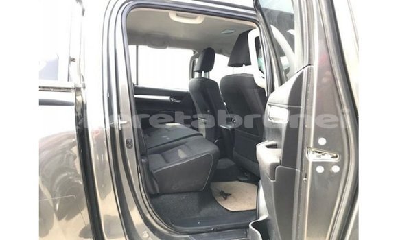 Buy Import Toyota Hilux Black Car in Import - Dubai in Belait Buy Import Toyota Hilux Black Car in Import - Dubai in Belait