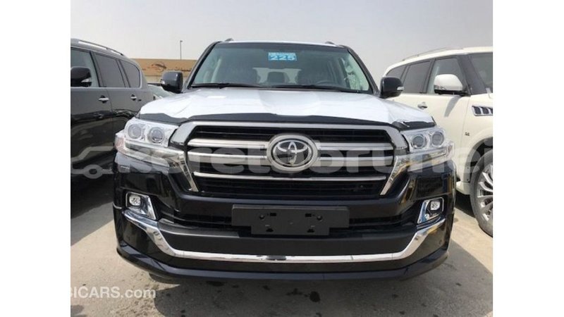 Big with watermark toyota land cruiser belait import dubai 2757