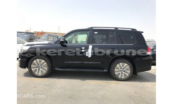 Buy Import Toyota Land Cruiser Black Car in Import - Dubai in Belait Buy Import Toyota Land Cruiser Black Car in Import - Dubai in Belait