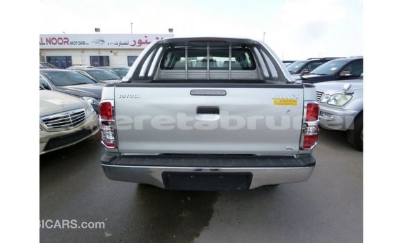 Buy Import Toyota Hilux Other Car in Import - Dubai in Belait Buy Import Toyota Hilux Other Car in Import - Dubai in Belait