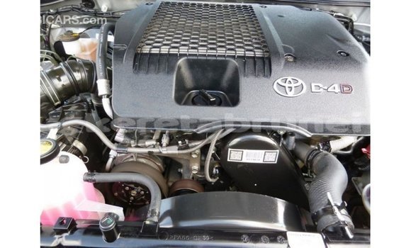 Buy Import Toyota Hilux Other Car in Import - Dubai in Belait Buy Import Toyota Hilux Other Car in Import - Dubai in Belait