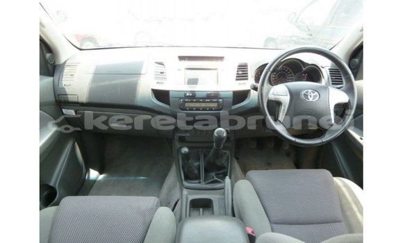 Buy Import Toyota Hilux Black Car in Import - Dubai in Belait Buy Import Toyota Hilux Black Car in Import - Dubai in Belait
