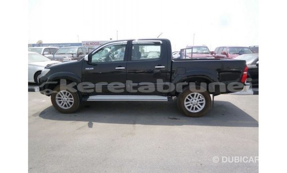 Buy Import Toyota Hilux Black Car in Import - Dubai in Belait Buy Import Toyota Hilux Black Car in Import - Dubai in Belait