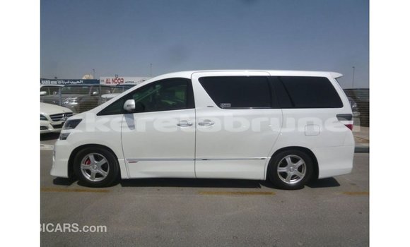 Buy Import Toyota Vellfire White Car in Import - Dubai in Belait Buy Import Toyota Vellfire White Car in Import - Dubai in Belait