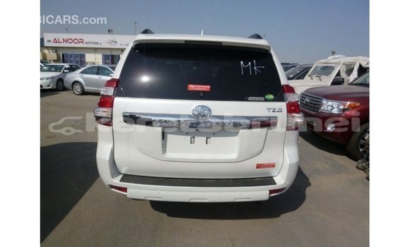 Buy Import Toyota Prado White Car in Import - Dubai in Belait Buy Import Toyota Prado White Car in Import - Dubai in Belait