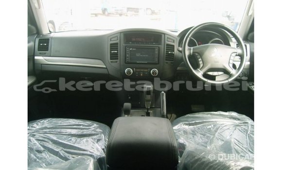 Buy Import Mitsubishi Pajero Black Car in Import - Dubai in Belait Buy Import Mitsubishi Pajero Black Car in Import - Dubai in Belait