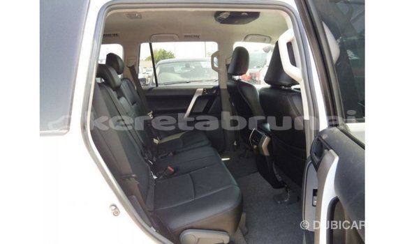 Buy Import Toyota Prado White Car in Import - Dubai in Belait Buy Import Toyota Prado White Car in Import - Dubai in Belait