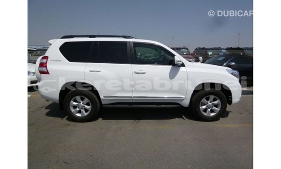 Buy Import Toyota Prado White Car in Import - Dubai in Belait Buy Import Toyota Prado White Car in Import - Dubai in Belait