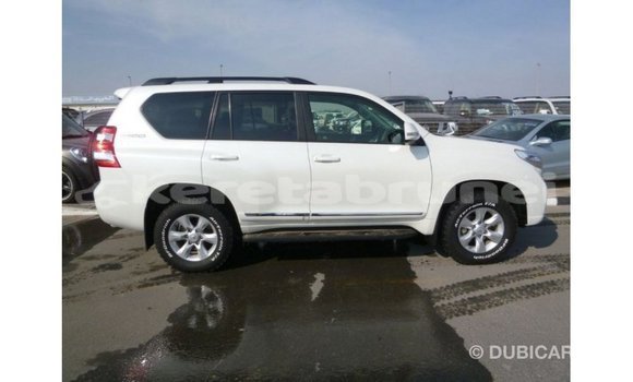 Buy Import Toyota Prado White Car in Import - Dubai in Belait Buy Import Toyota Prado White Car in Import - Dubai in Belait
