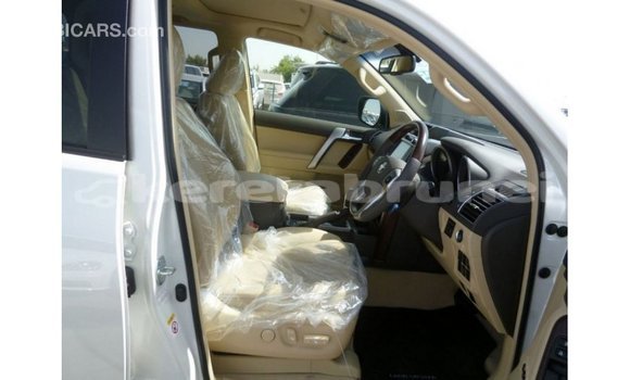Buy Import Toyota Prado White Car in Import - Dubai in Belait Buy Import Toyota Prado White Car in Import - Dubai in Belait