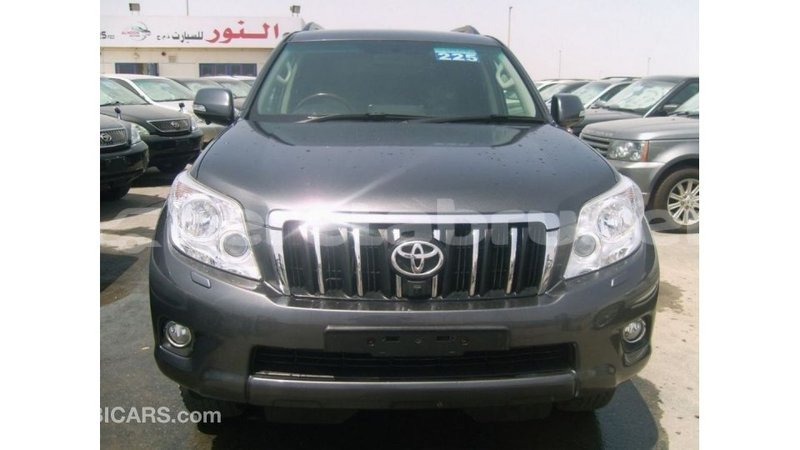 Big with watermark toyota prado belait import dubai 2787