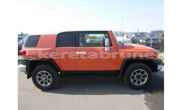 Buy Import Toyota FJ Cruiser Other Car in Import - Dubai in Belait Buy Import Toyota FJ Cruiser Other Car in Import - Dubai in Belait