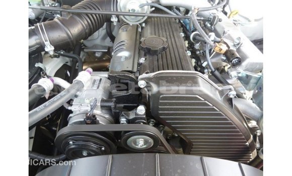 Buy Import Toyota Land Cruiser White Car in Import - Dubai in Belait Buy Import Toyota Land Cruiser White Car in Import - Dubai in Belait