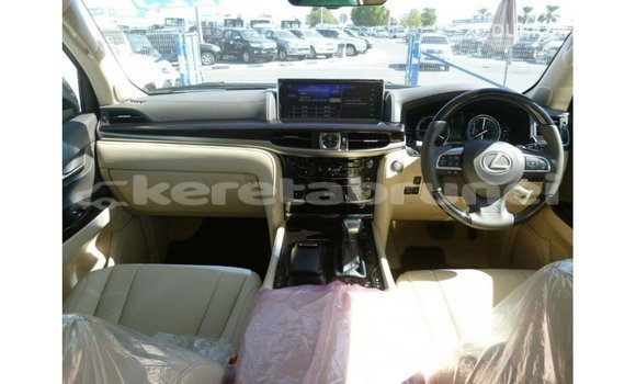 Buy Import Lexus LX White Car in Import - Dubai in Belait Buy Import Lexus LX White Car in Import - Dubai in Belait