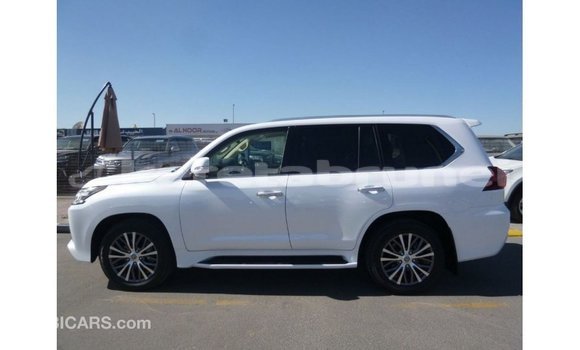 Buy Import Lexus LX White Car in Import - Dubai in Belait Buy Import Lexus LX White Car in Import - Dubai in Belait