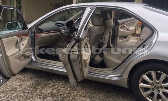 Buy Used Toyota Camry Silver Car in Bandar Seri Begawan in Brunei-Muara Buy Used Toyota Camry Silver Car in Bandar Seri Begawan in Brunei-Muara