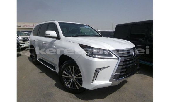 Buy Import Lexus LX White Car in Import - Dubai in Belait Buy Import Lexus LX White Car in Import - Dubai in Belait