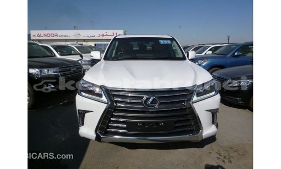 Buy Import Lexus LX White Car in Import - Dubai in Belait Buy Import Lexus LX White Car in Import - Dubai in Belait
