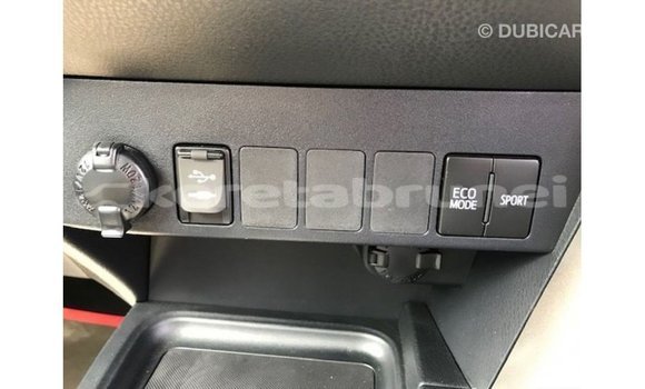 Buy Import Toyota HiAce White Truck in Import - Dubai in Belait Buy Import Toyota HiAce White Truck in Import - Dubai in Belait