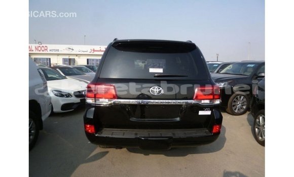 Buy Import Toyota Land Cruiser Black Car in Import - Dubai in Belait Buy Import Toyota Land Cruiser Black Car in Import - Dubai in Belait
