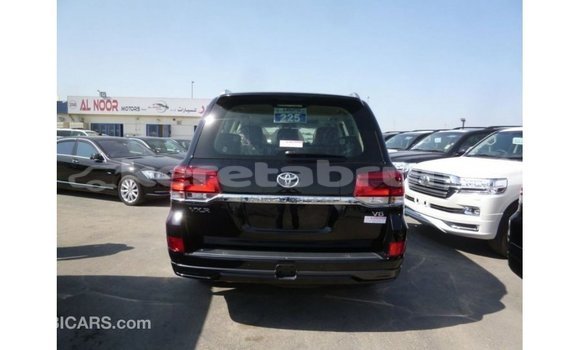 Buy Import Toyota Land Cruiser Black Car in Import - Dubai in Belait Buy Import Toyota Land Cruiser Black Car in Import - Dubai in Belait