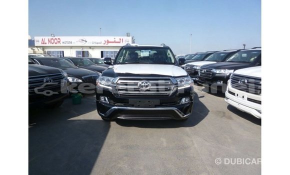 Buy Import Toyota Land Cruiser Black Car in Import - Dubai in Belait Buy Import Toyota Land Cruiser Black Car in Import - Dubai in Belait