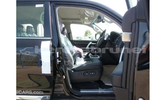 Buy Import Toyota Land Cruiser Black Car in Import - Dubai in Belait Buy Import Toyota Land Cruiser Black Car in Import - Dubai in Belait