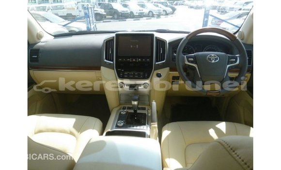 Buy Import Toyota Land Cruiser Brown Car in Import - Dubai in Belait Buy Import Toyota Land Cruiser Brown Car in Import - Dubai in Belait