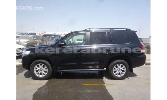 Buy Import Toyota Land Cruiser Black Car in Import - Dubai in Belait Buy Import Toyota Land Cruiser Black Car in Import - Dubai in Belait
