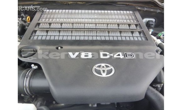 Buy Import Toyota Land Cruiser Black Car in Import - Dubai in Belait Buy Import Toyota Land Cruiser Black Car in Import - Dubai in Belait