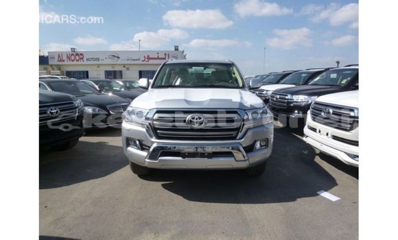 Buy Import Toyota Land Cruiser Other Car in Import - Dubai in Belait Buy Import Toyota Land Cruiser Other Car in Import - Dubai in Belait