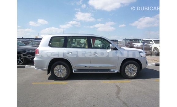Buy Import Toyota Land Cruiser Other Car in Import - Dubai in Belait Buy Import Toyota Land Cruiser Other Car in Import - Dubai in Belait