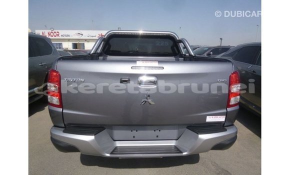 Buy Import Mitsubishi i Other Car in Import - Dubai in Belait Buy Import Mitsubishi i Other Car in Import - Dubai in Belait