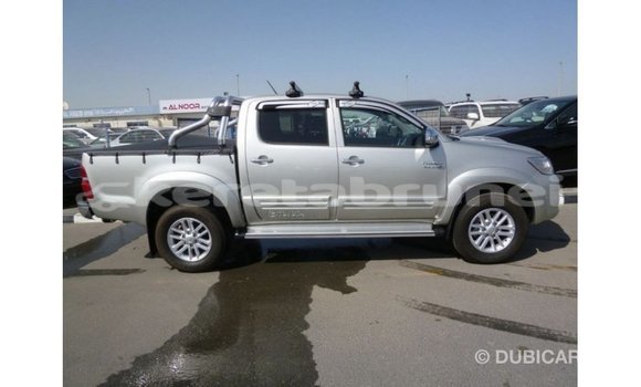 Buy Import Toyota Hilux Other Car in Import - Dubai in Belait Buy Import Toyota Hilux Other Car in Import - Dubai in Belait