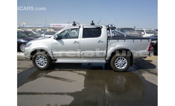 Buy Import Toyota Hilux Other Car in Import - Dubai in Belait Buy Import Toyota Hilux Other Car in Import - Dubai in Belait
