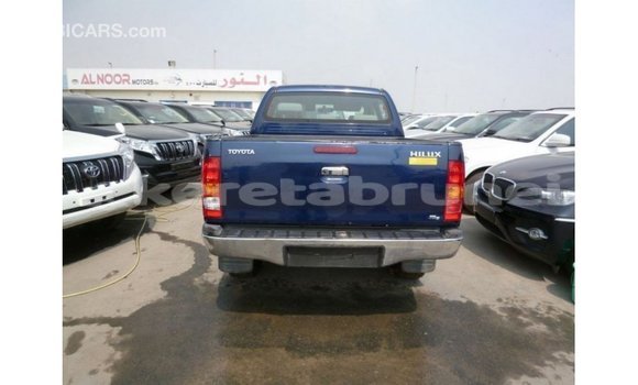 Buy Import Toyota Hilux Blue Car in Import - Dubai in Belait Buy Import Toyota Hilux Blue Car in Import - Dubai in Belait