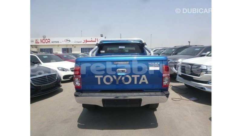 Big with watermark toyota hilux belait import dubai 2823